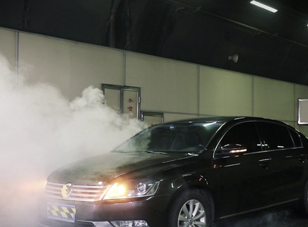 隧道起火如何逃生自救？