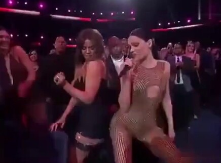 Jessie J全美音乐大奖表演