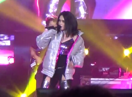 KZ Tandingan燃炸舞台