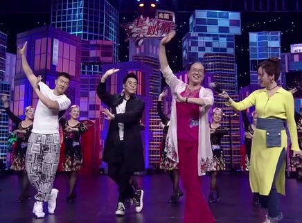 “冻龄歌手”林依轮强势回归