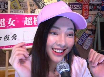 粉嫩系少女莫安琪嗨歌不停歇！