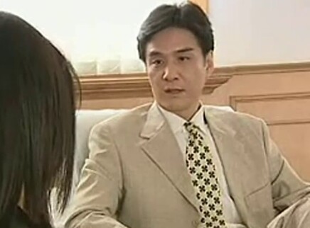 红色康乃馨 18集