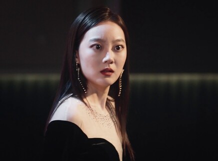 无法触碰的她 4集