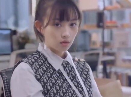 本宫今天不加班 越南语版 1集